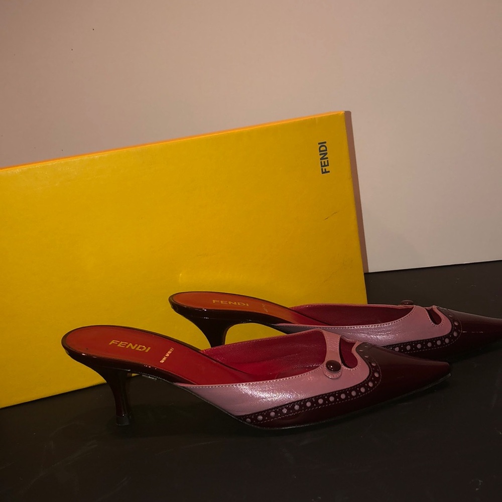 Leather mule